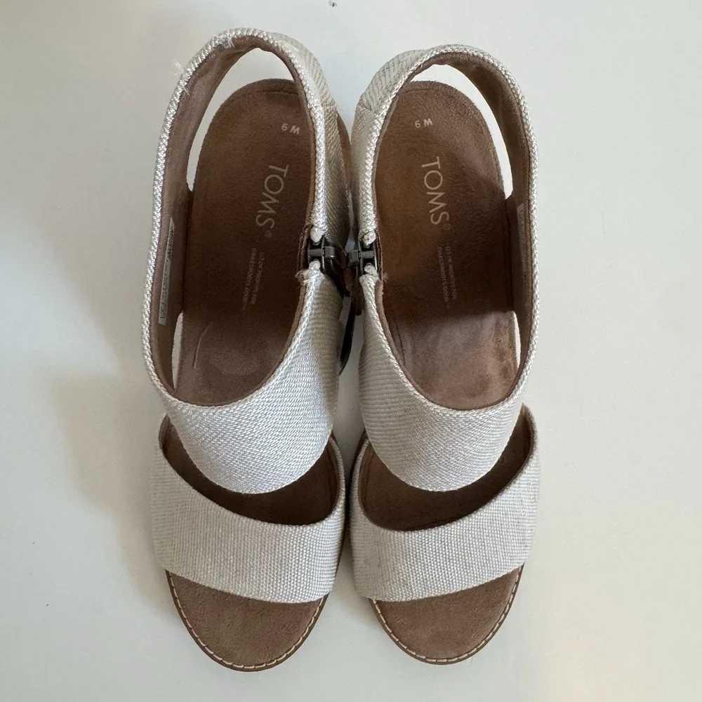 NWT TOMS Majorca Cutout Sandal -Natural Yarn Dye Cottagecore Modest Chic Comfort